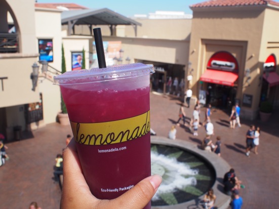 Blueberry mint lemonade form the best lemonade store in California (part 2), Fashion Island